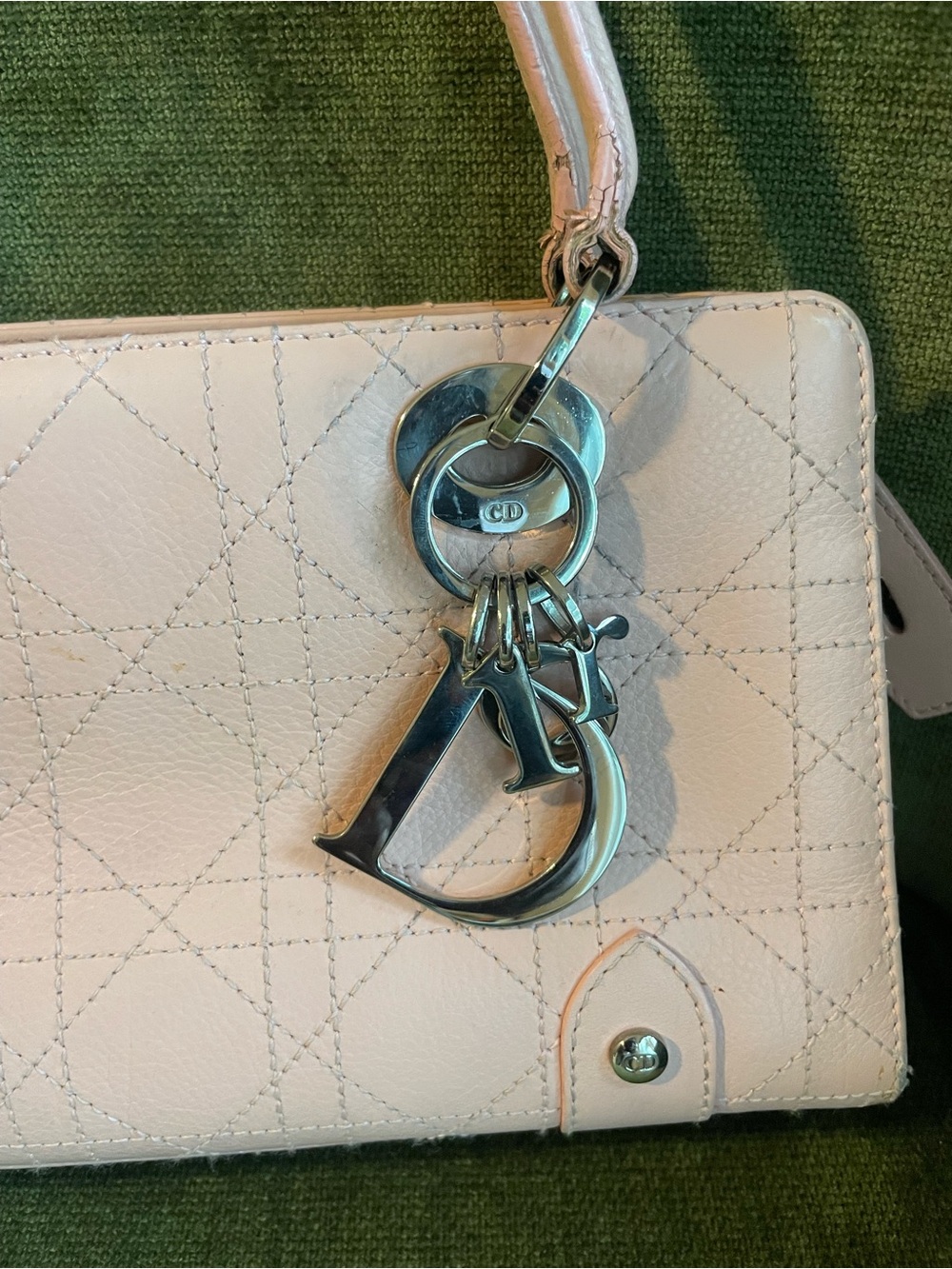 Authentic Dior Light Pink Quilted Shoulder east west Bag with Silver Hardware - Picture 4 of 13